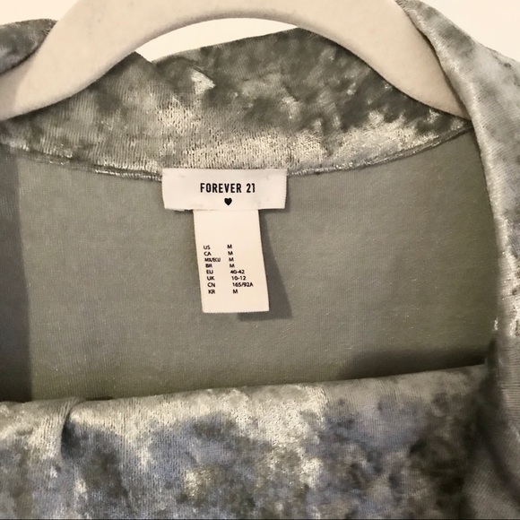 Forever 21 Velvet Pyjamas - Picture 7 of 7